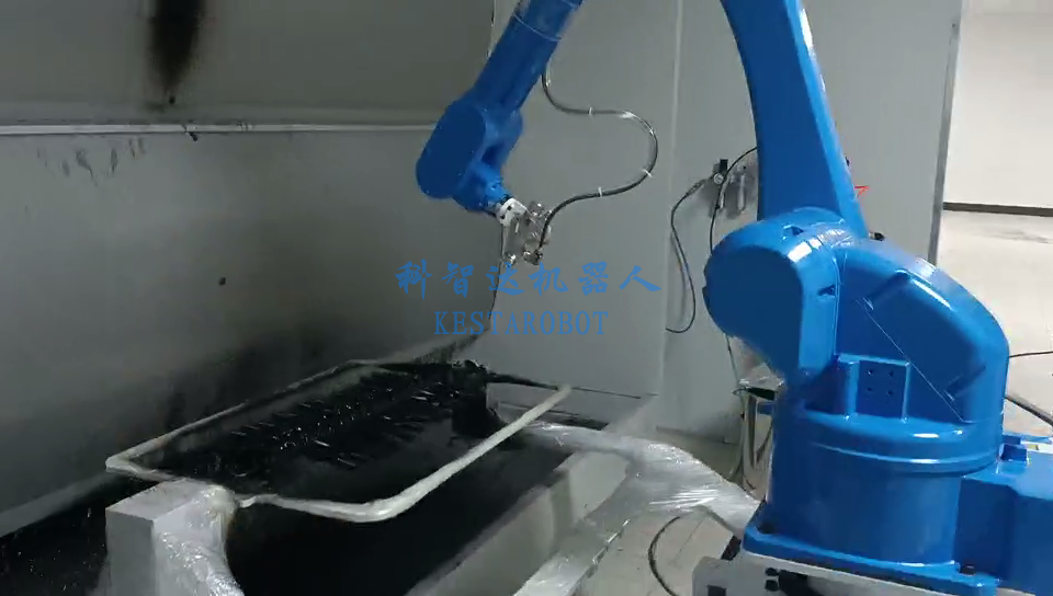 漁具噴涂機(jī)器人(圖1) 漁具噴涂機(jī)器人(圖1)