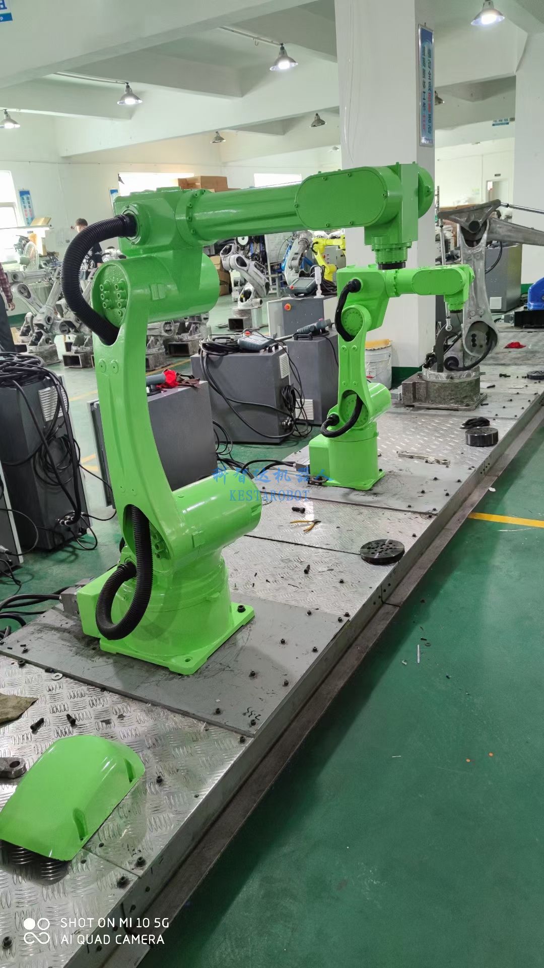 六軸機器人批量生產中(圖9) 六軸機器人批量生產中(圖9)